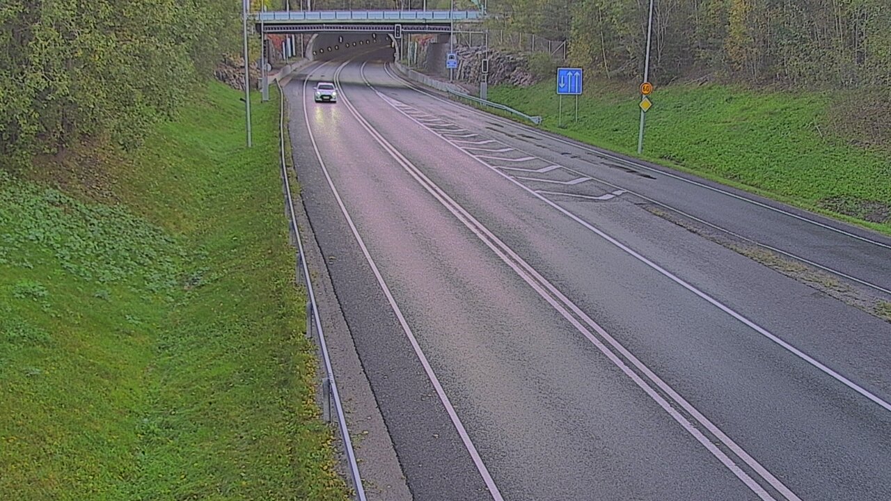 Weather Camera Image Tie 102 Hiidenkallion tunneli, suuaukko etelä, Espoo, Uusimaa