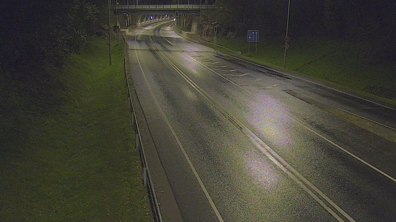 Kelikamerat Kuva Tie 102 Hiidenkallion tunneli, suuaukko etelä, Espoo, Uusimaa