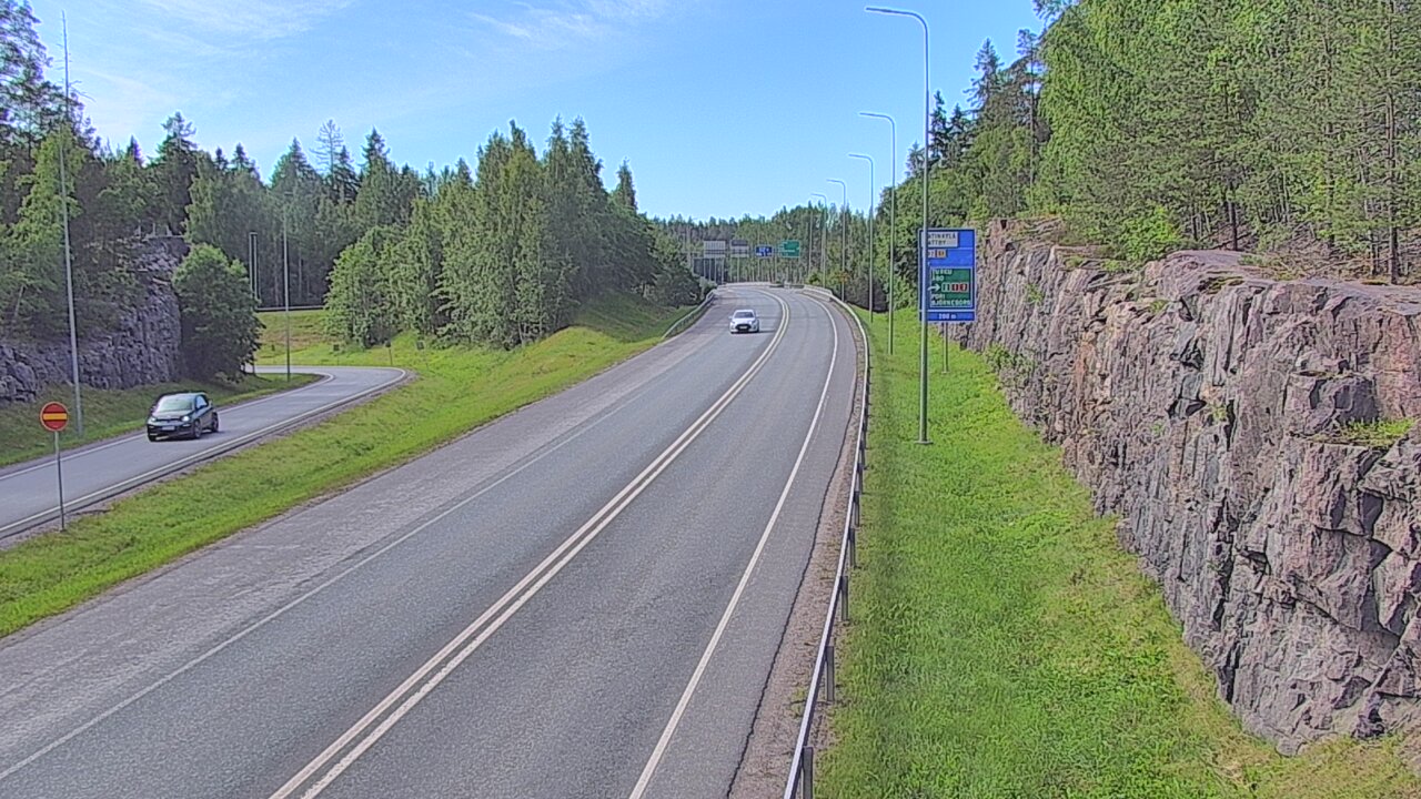 Kelikamerat Kuva Tie 102 Hiidenkallion tunneli, suuaukko etelä, Espoo, Uusimaa