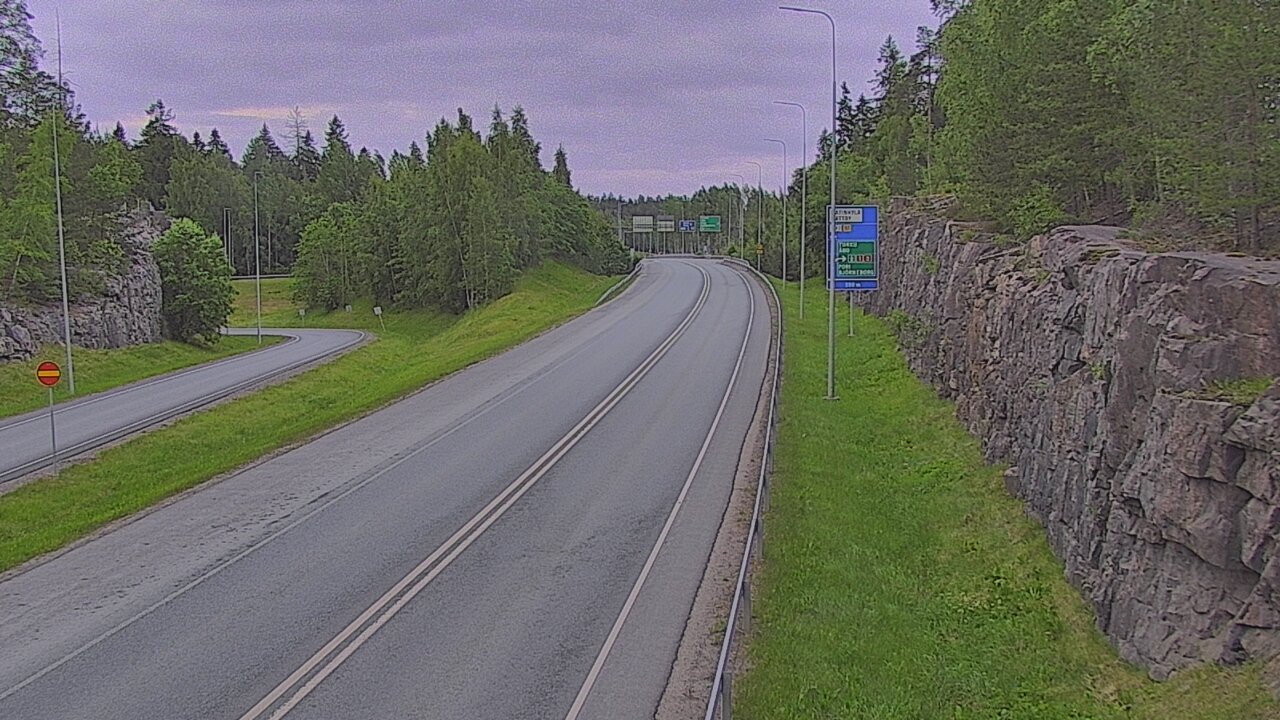 Kelikamerat Kuva Tie 102 Hiidenkallion tunneli, suuaukko etelä, Espoo, Uusimaa