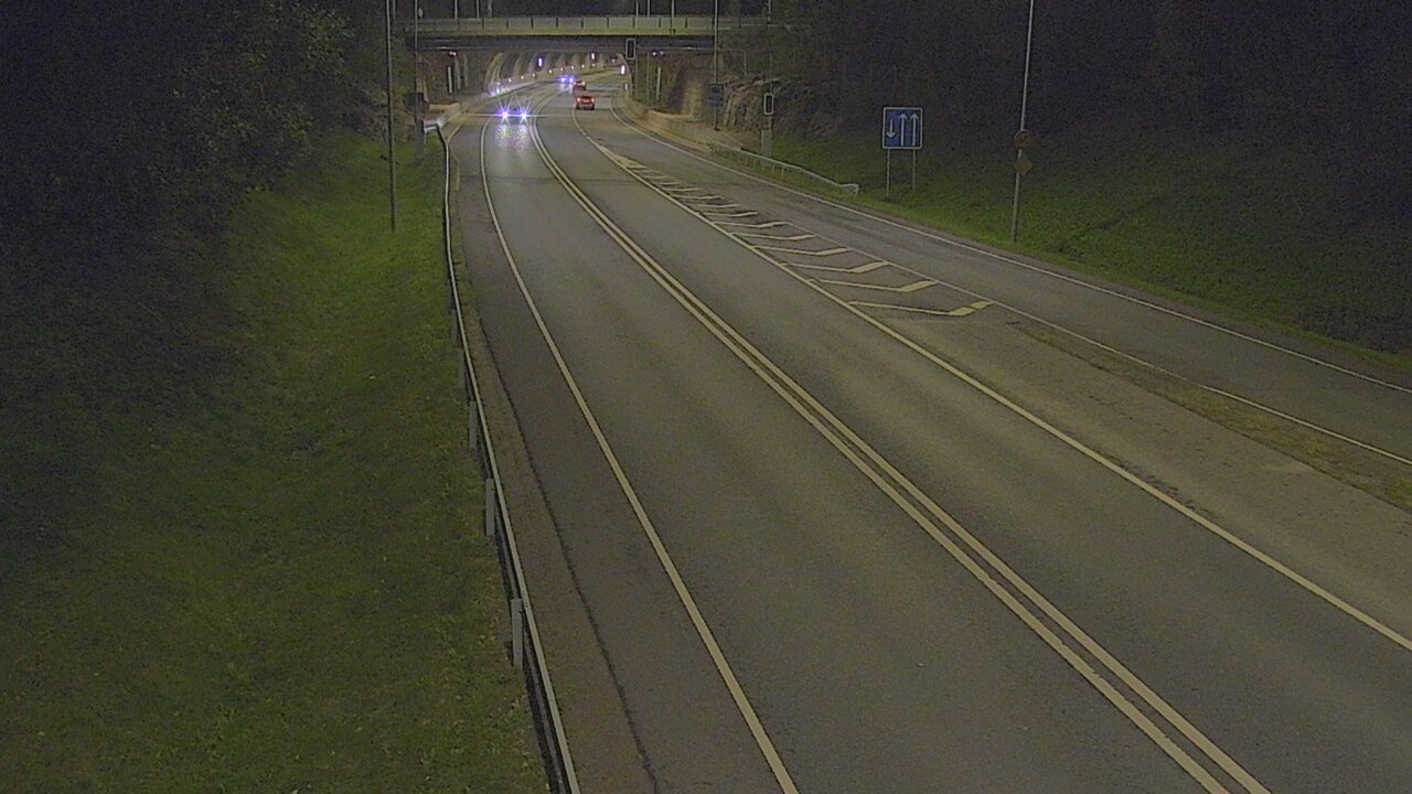 Kelikamerat Kuva Tie 102 Hiidenkallion tunneli, suuaukko etelä, Espoo, Uusimaa