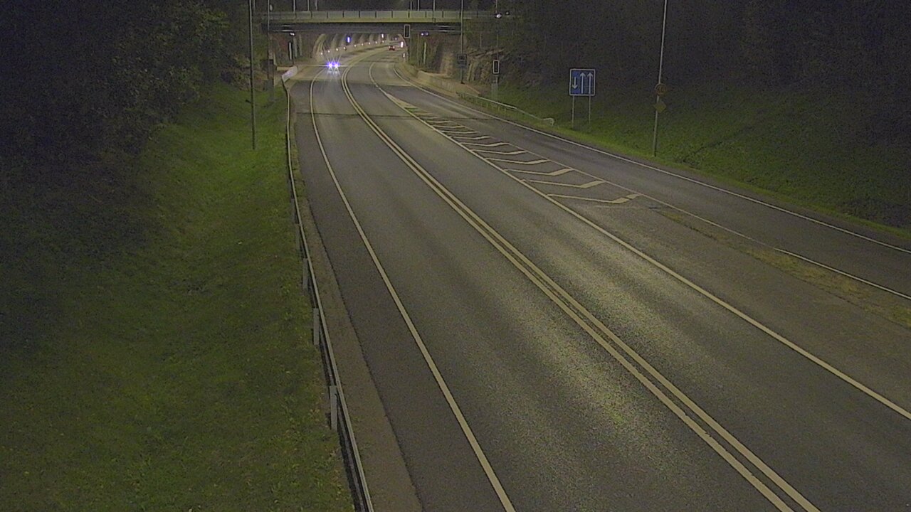 Kelikamerat Kuva Tie 102 Hiidenkallion tunneli, suuaukko etelä, Espoo, Uusimaa