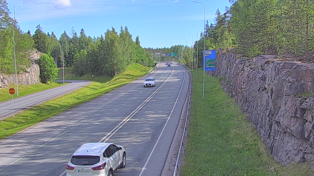 Kelikamerat Kuva Tie 102 Hiidenkallion tunneli, suuaukko etelä, Espoo, Uusimaa