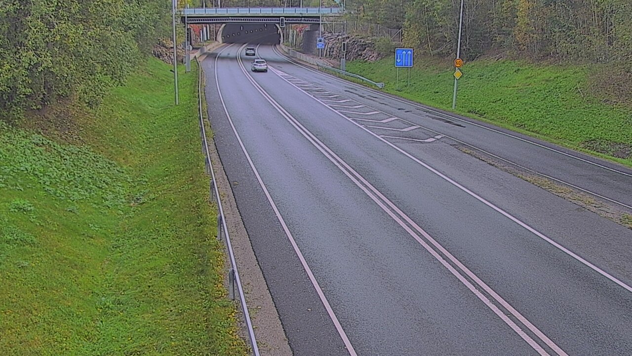 Weather Camera Image Tie 102 Hiidenkallion tunneli, suuaukko etelä, Espoo, Uusimaa