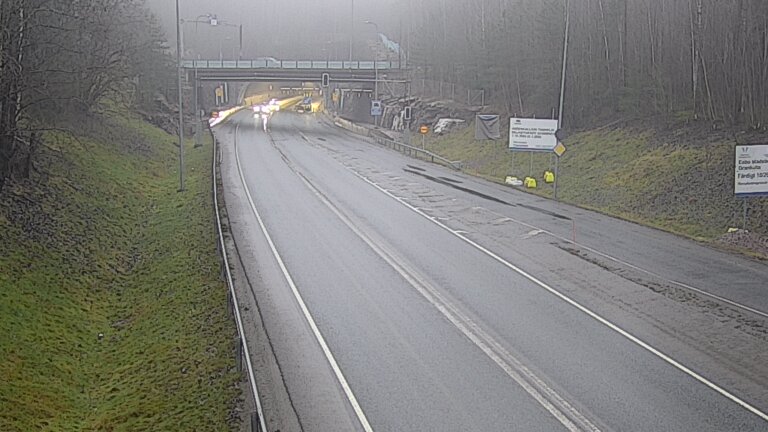 Kelikamerat Kuva Tie 102 Hiidenkallion tunneli, suuaukko etelä, Espoo, Uusimaa