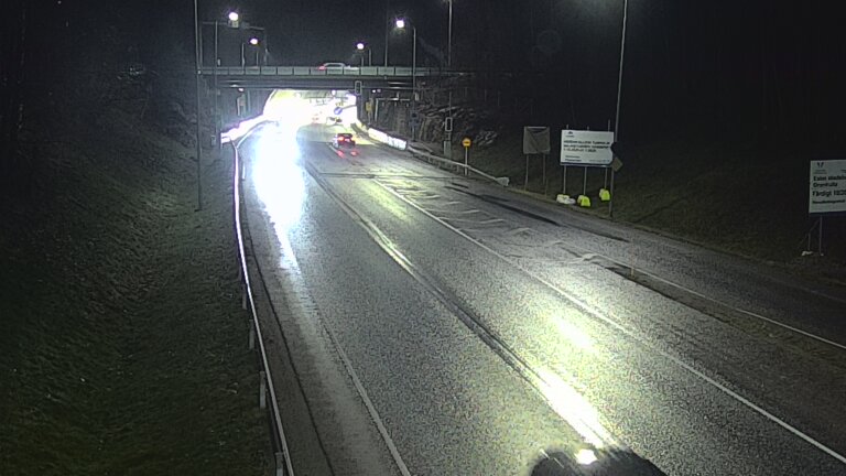 Weather Camera Image Tie 102 Hiidenkallion tunneli, suuaukko etelä, Espoo, Uusimaa