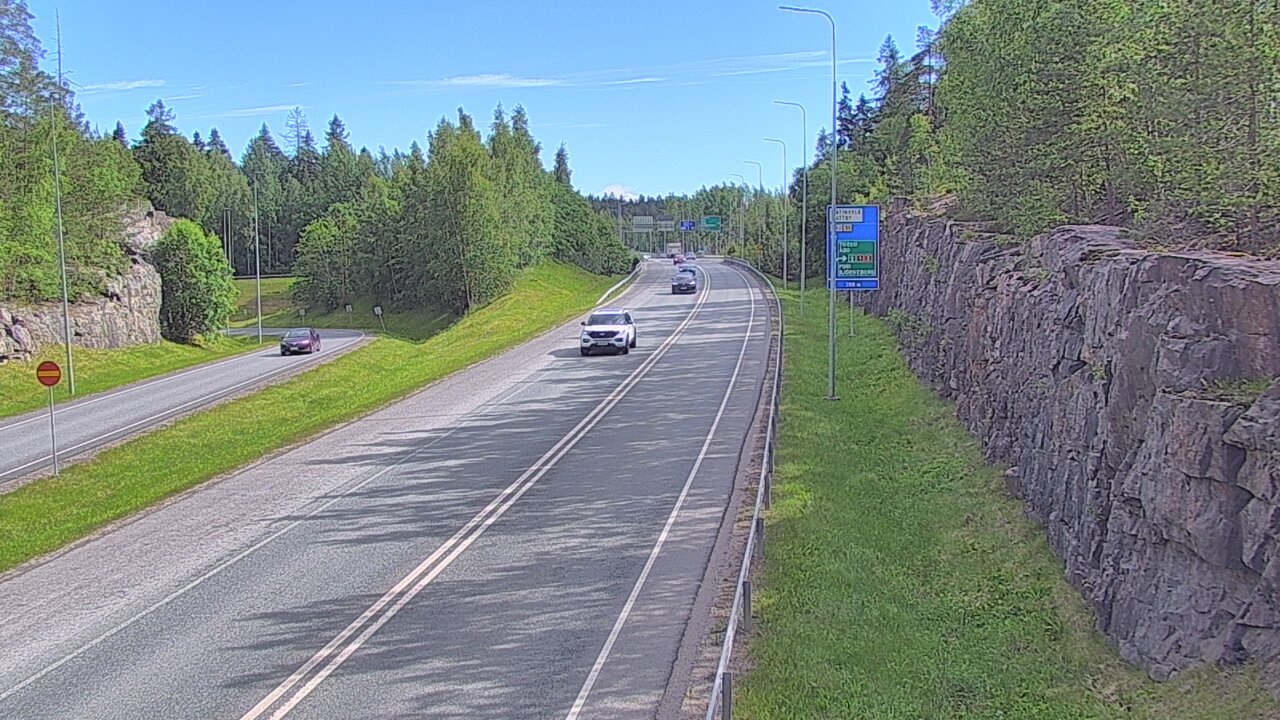 Kelikamerat Kuva Tie 102 Hiidenkallion tunneli, suuaukko etelä, Espoo, Uusimaa
