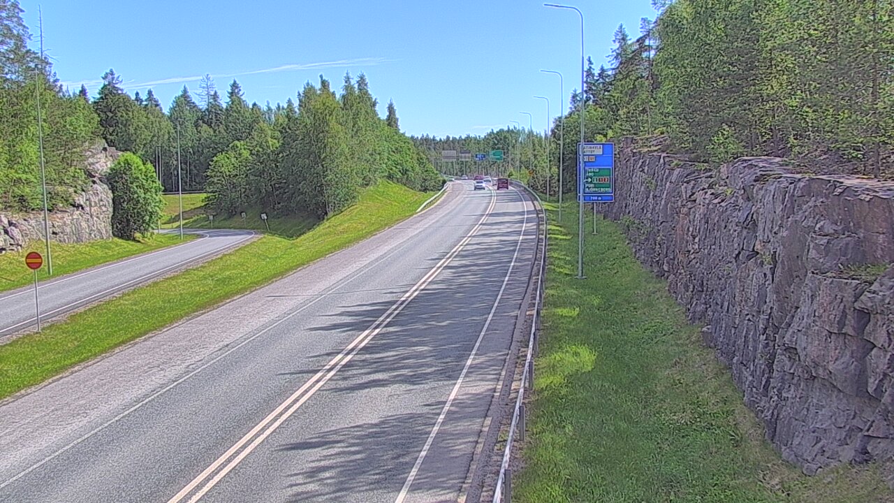 Kelikamerat Kuva Tie 102 Hiidenkallion tunneli, suuaukko etelä, Espoo, Uusimaa