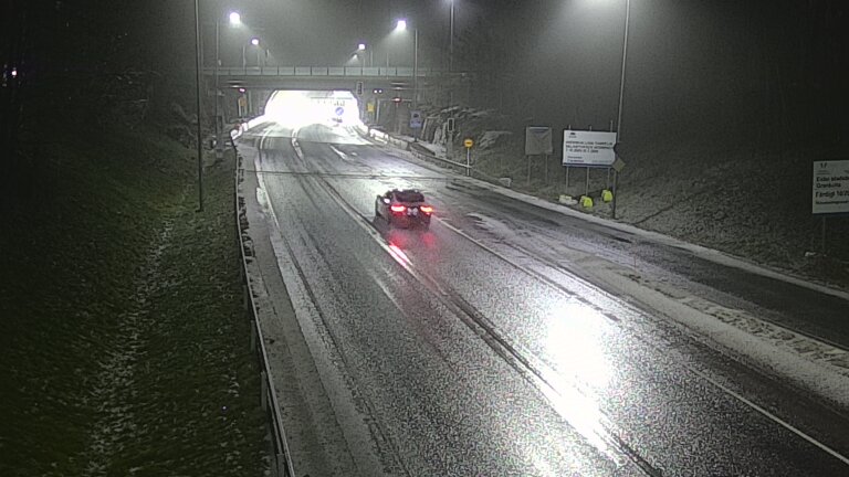 Kelikamerat Kuva Tie 102 Hiidenkallion tunneli, suuaukko etelä, Espoo, Uusimaa