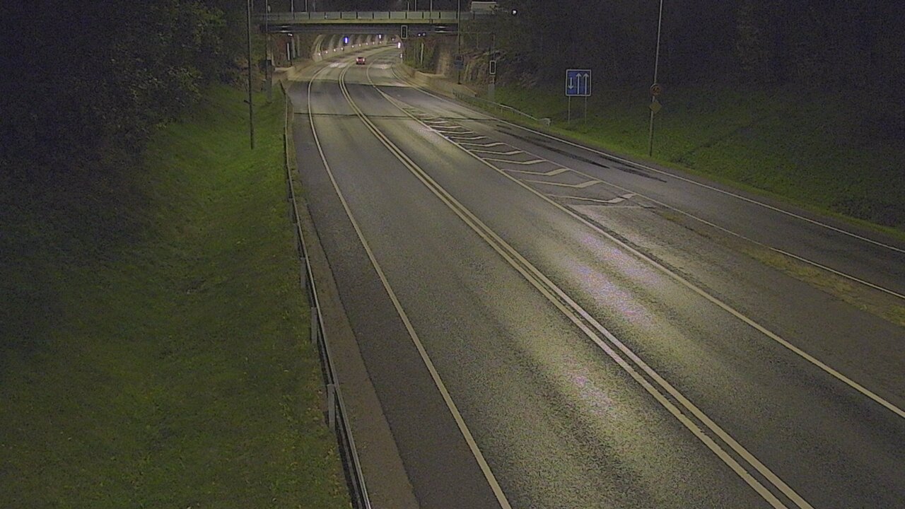 Kelikamerat Kuva Tie 102 Hiidenkallion tunneli, suuaukko etelä, Espoo, Uusimaa