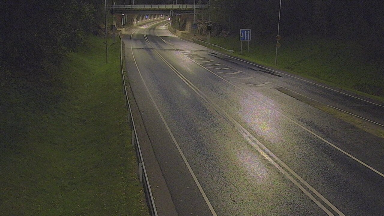 Kelikamerat Kuva Tie 102 Hiidenkallion tunneli, suuaukko etelä, Espoo, Uusimaa
