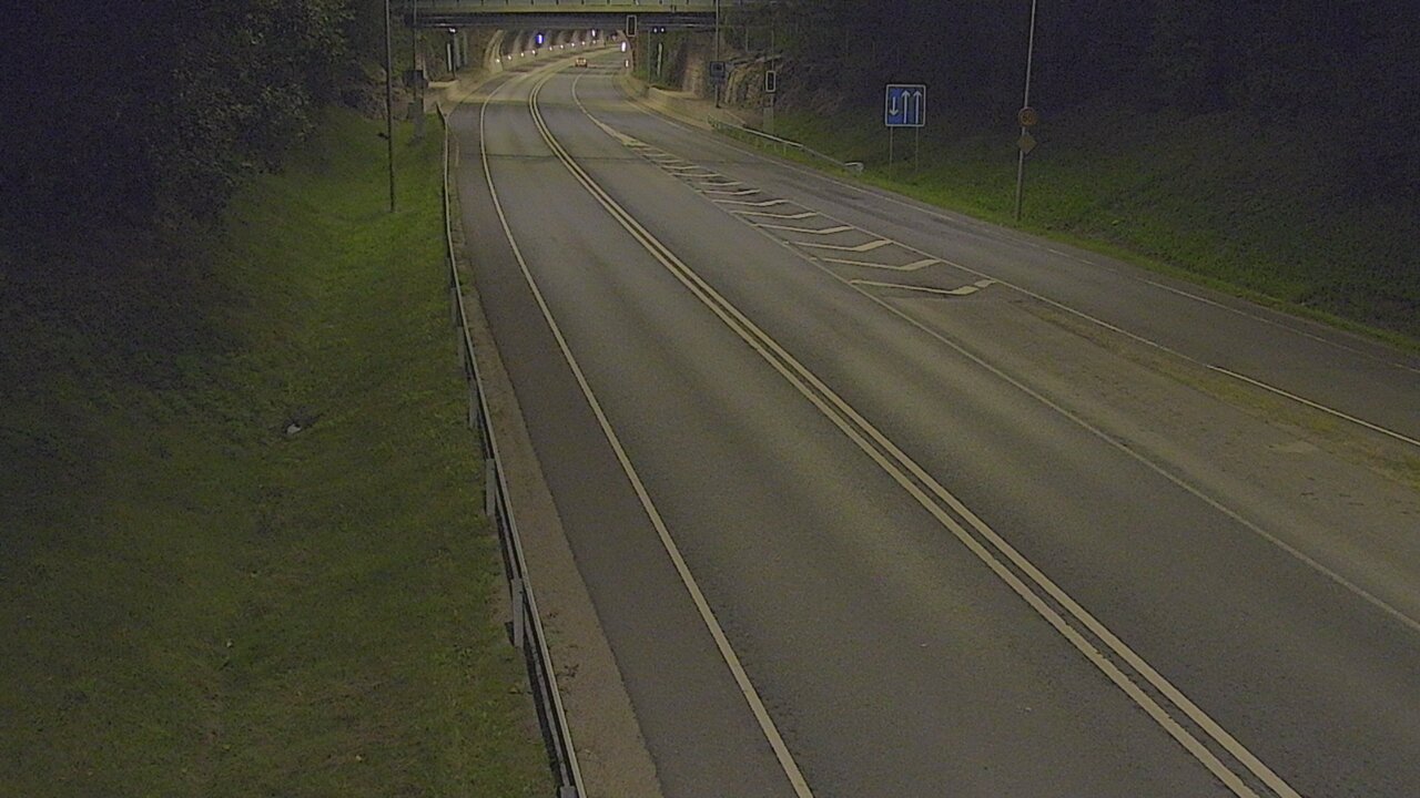 Kelikamerat Kuva Tie 102 Hiidenkallion tunneli, suuaukko etelä, Espoo, Uusimaa