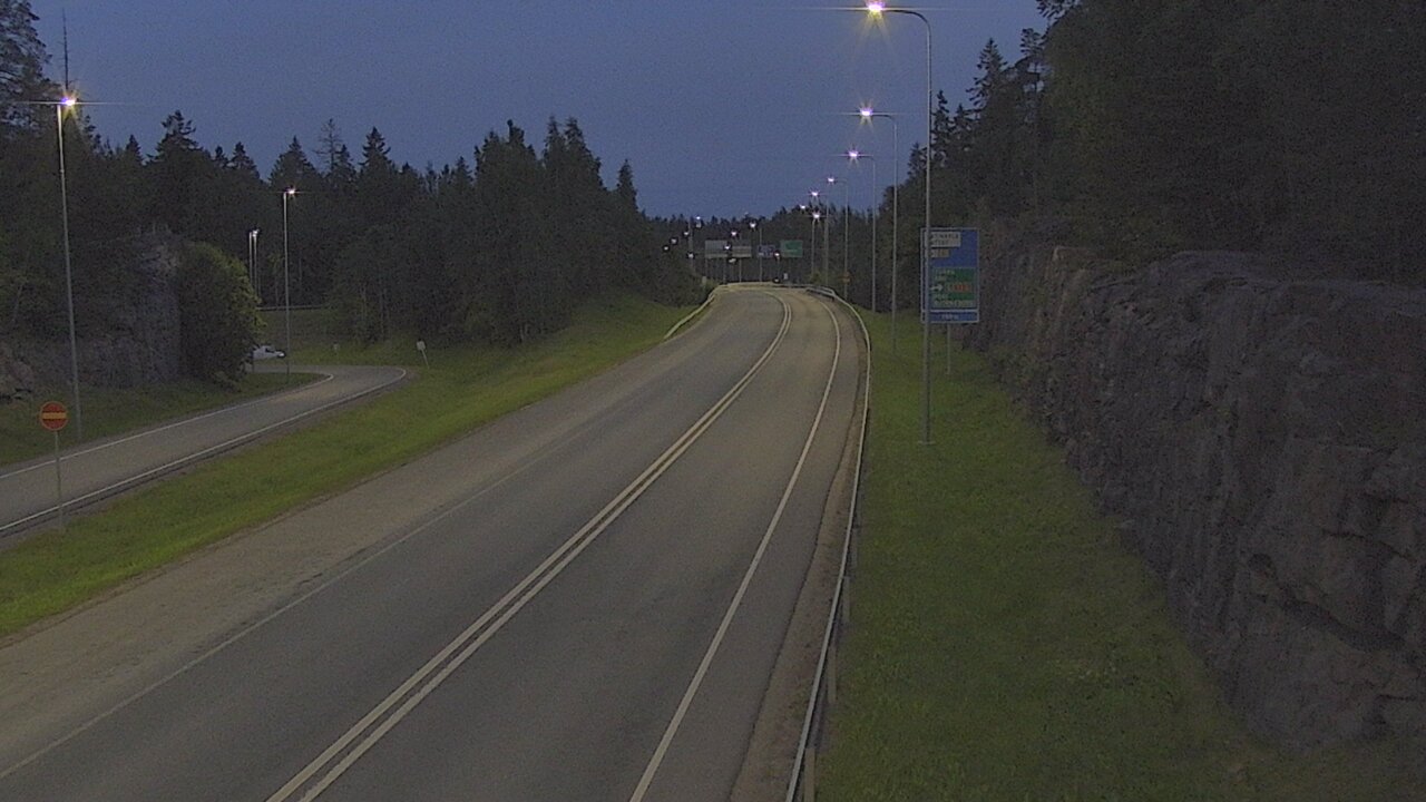 Kelikamerat Kuva Tie 102 Hiidenkallion tunneli, suuaukko etelä, Espoo, Uusimaa