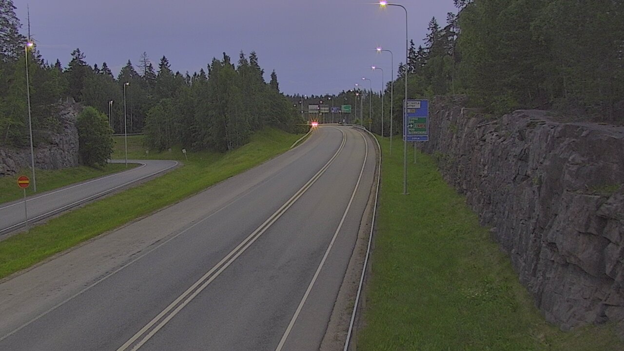 Kelikamerat Kuva Tie 102 Hiidenkallion tunneli, suuaukko etelä, Espoo, Uusimaa
