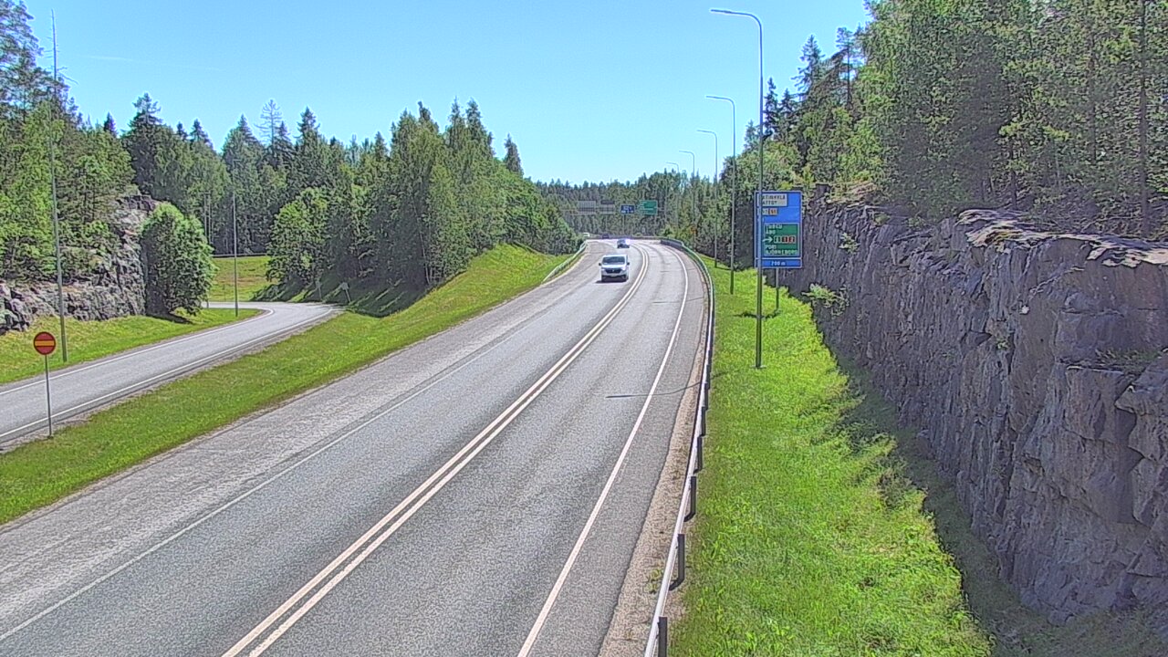 Kelikamerat Kuva Tie 102 Hiidenkallion tunneli, suuaukko etelä, Espoo, Uusimaa
