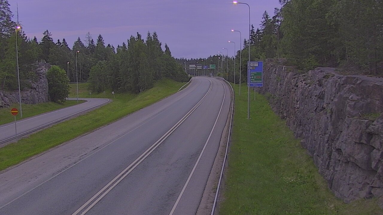 Kelikamerat Kuva Tie 102 Hiidenkallion tunneli, suuaukko etelä, Espoo, Uusimaa