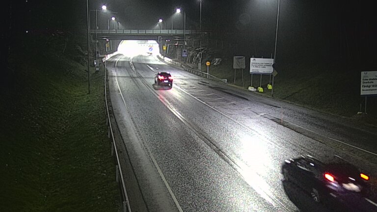 Weather Camera Image Tie 102 Hiidenkallion tunneli, suuaukko etelä, Espoo, Uusimaa
