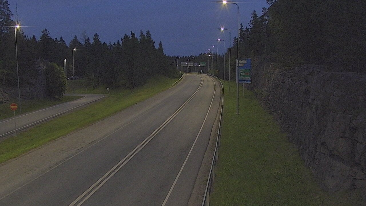 Kelikamerat Kuva Tie 102 Hiidenkallion tunneli, suuaukko etelä, Espoo, Uusimaa
