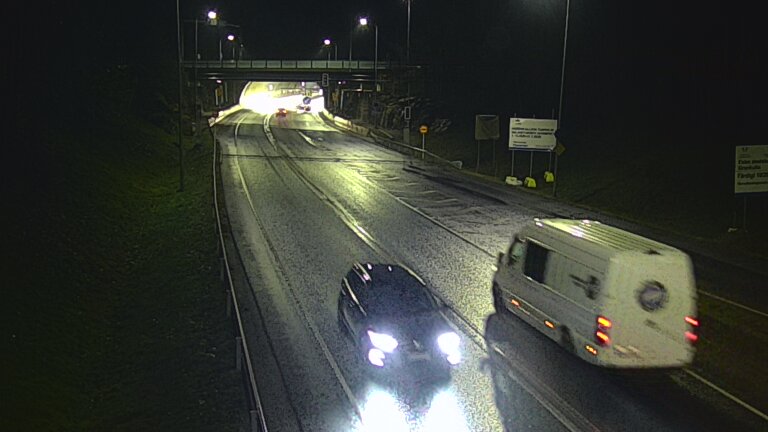 Weather Camera Image Tie 102 Hiidenkallion tunneli, suuaukko etelä, Espoo, Uusimaa