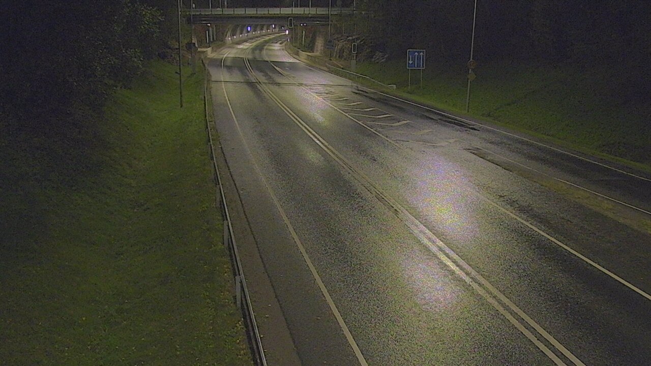 Kelikamerat Kuva Tie 102 Hiidenkallion tunneli, suuaukko etelä, Espoo, Uusimaa