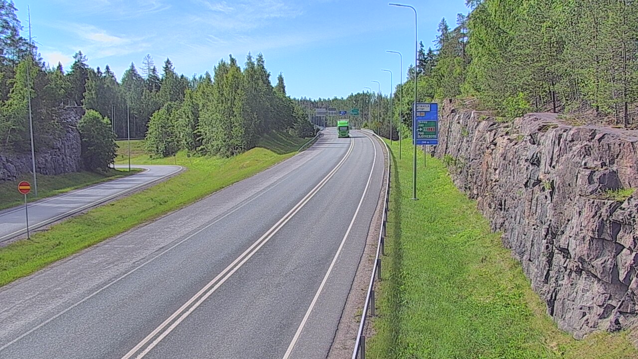 Kelikamerat Kuva Tie 102 Hiidenkallion tunneli, suuaukko etelä, Espoo, Uusimaa