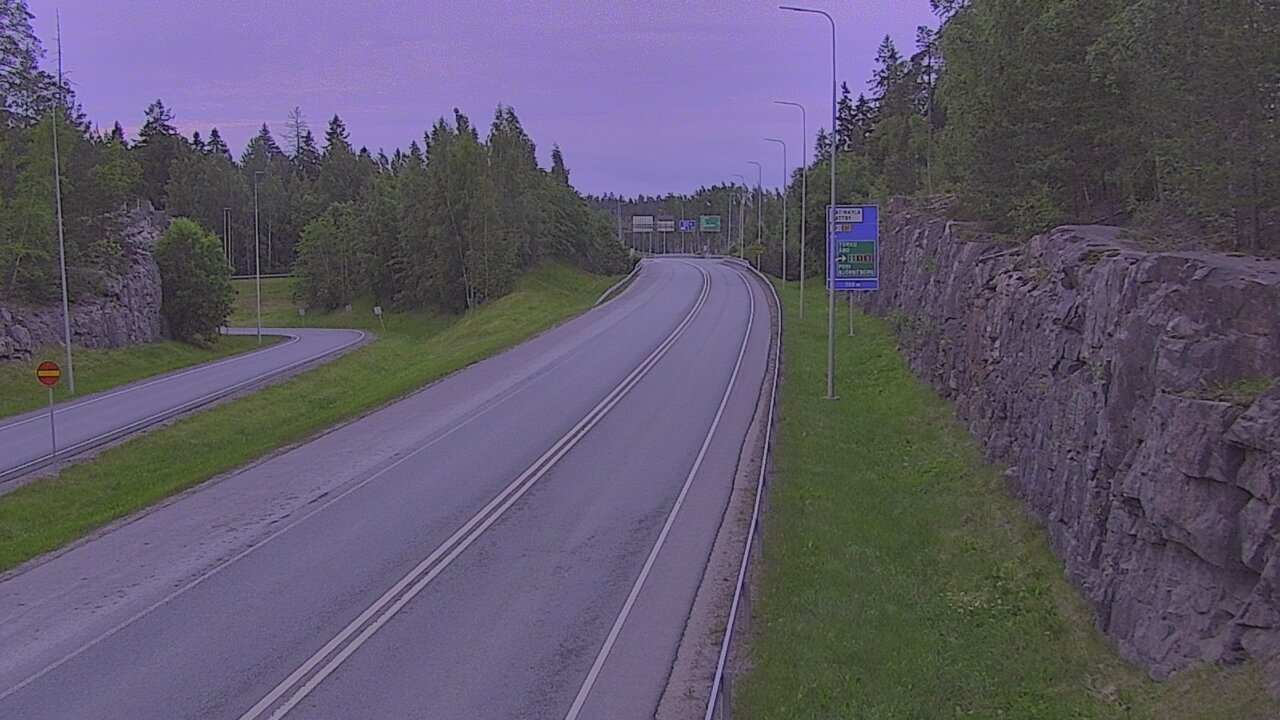 Kelikamerat Kuva Tie 102 Hiidenkallion tunneli, suuaukko etelä, Espoo, Uusimaa