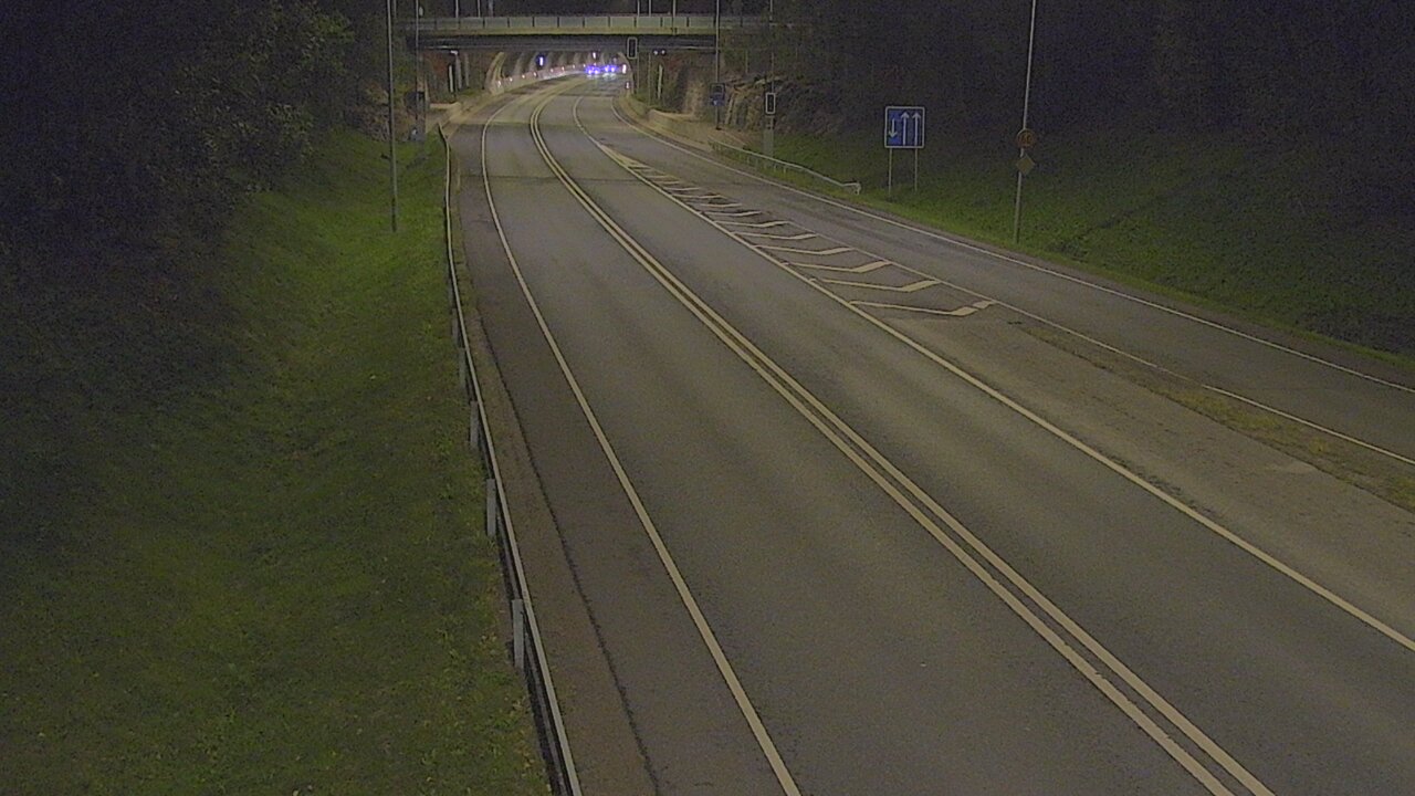 Kelikamerat Kuva Tie 102 Hiidenkallion tunneli, suuaukko etelä, Espoo, Uusimaa