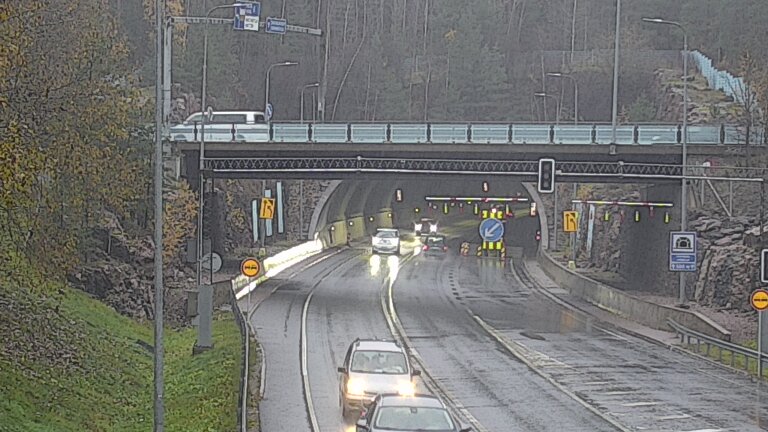 Kelikamerat Kuva Tie 102 Hiidenkallion tunneli, suuaukko etelä, Espoo, Uusimaa