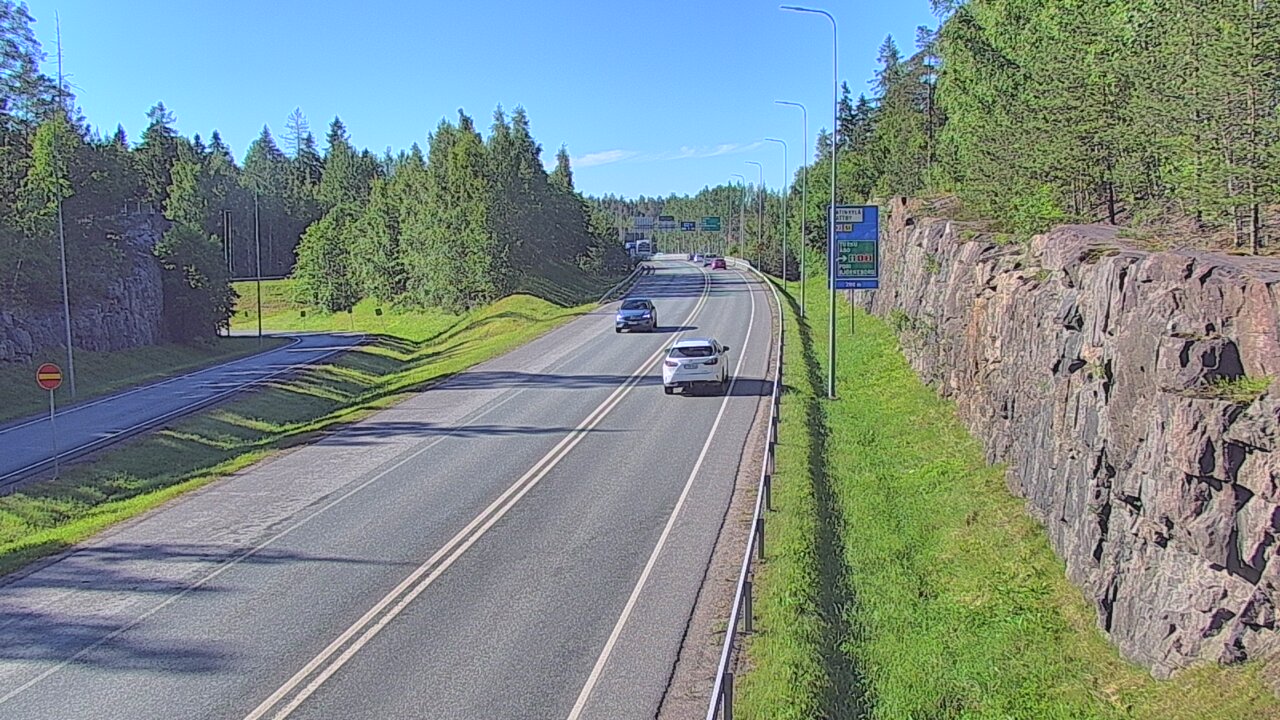 Kelikamerat Kuva Tie 102 Hiidenkallion tunneli, suuaukko etelä, Espoo, Uusimaa