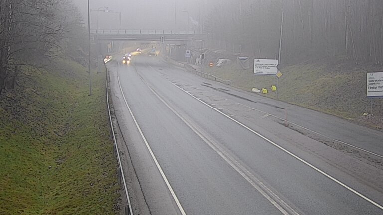 Kelikamerat Kuva Tie 102 Hiidenkallion tunneli, suuaukko etelä, Espoo, Uusimaa