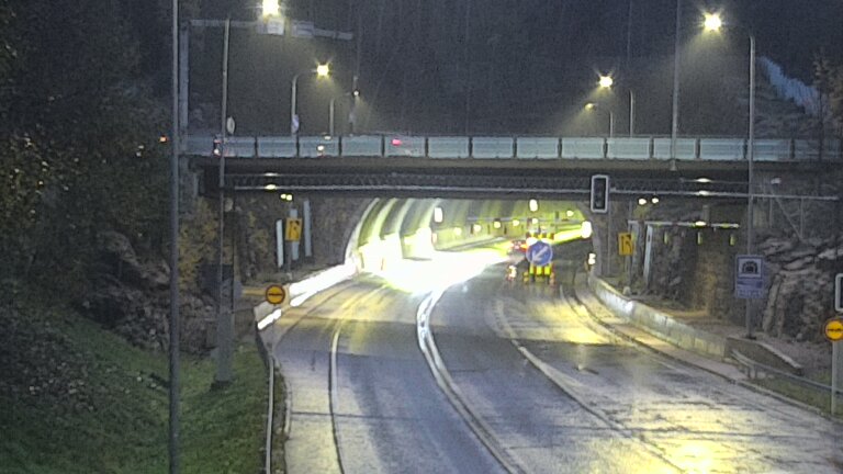 Kelikamerat Kuva Tie 102 Hiidenkallion tunneli, suuaukko etelä, Espoo, Uusimaa