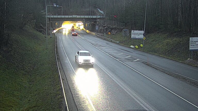 Weather Camera Image Tie 102 Hiidenkallion tunneli, suuaukko etelä, Espoo, Uusimaa