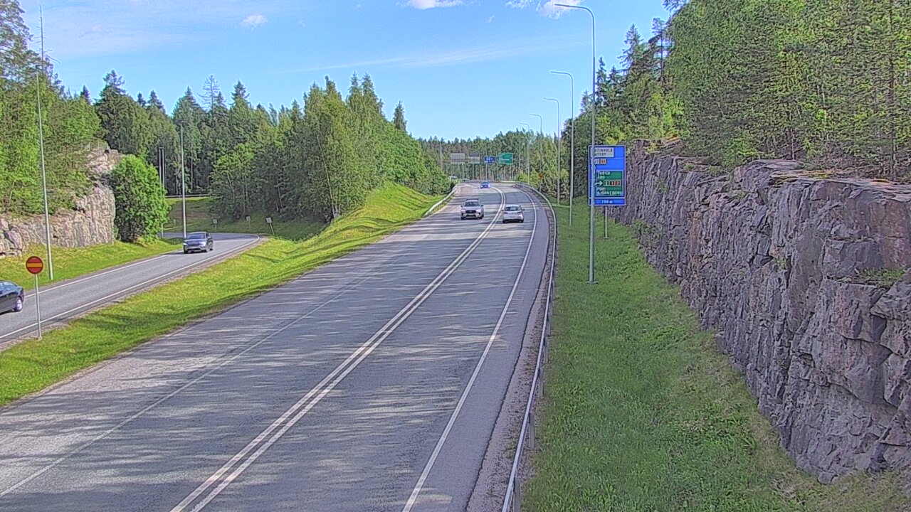 Kelikamerat Kuva Tie 102 Hiidenkallion tunneli, suuaukko etelä, Espoo, Uusimaa