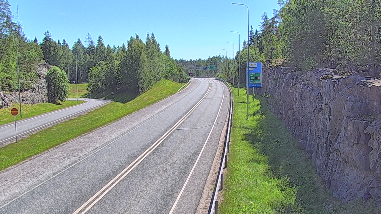 Kelikamerat Kuva Tie 102 Hiidenkallion tunneli, suuaukko etelä, Espoo, Uusimaa