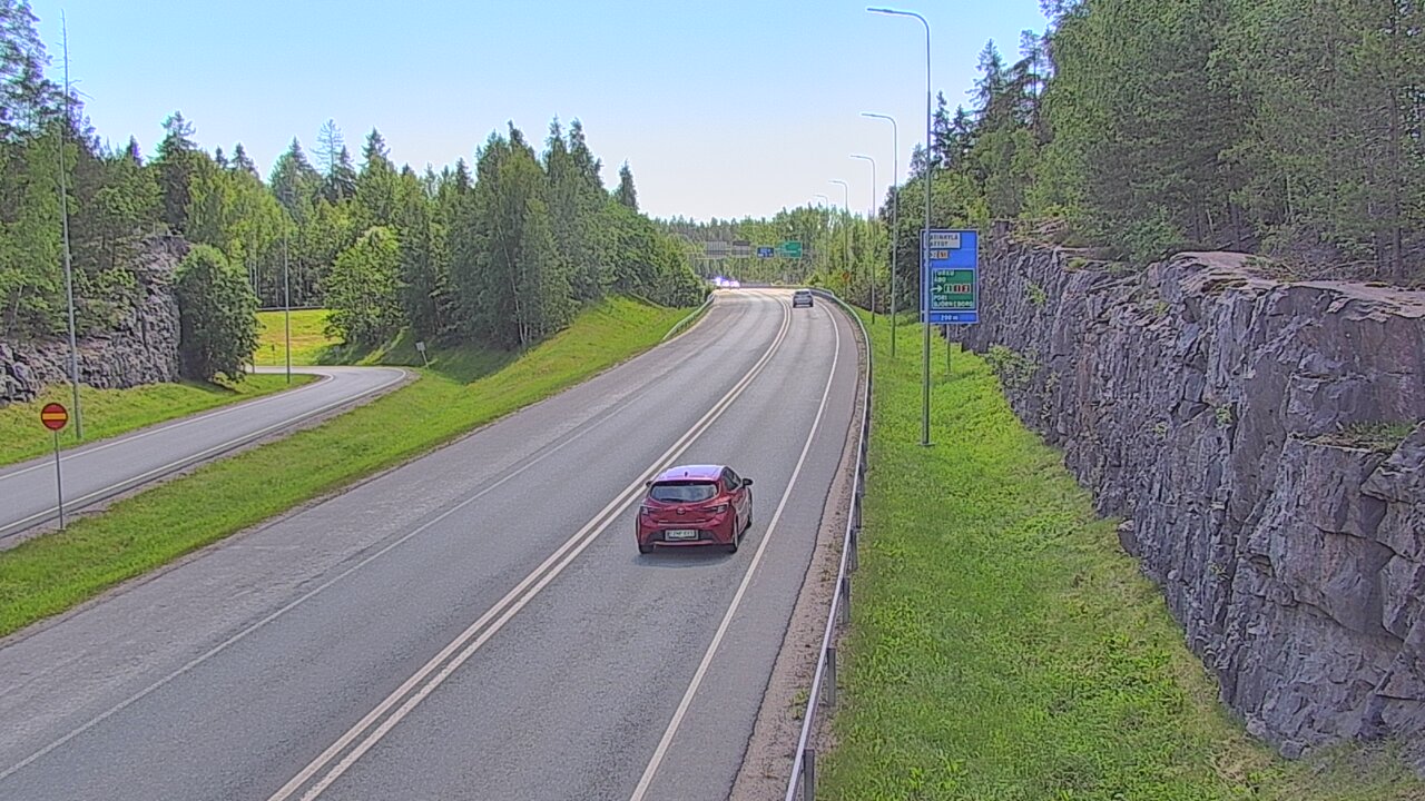 Kelikamerat Kuva Tie 102 Hiidenkallion tunneli, suuaukko etelä, Espoo, Uusimaa