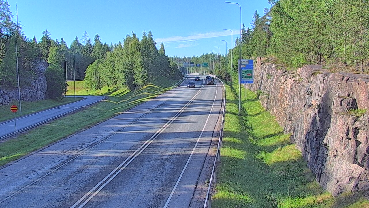 Kelikamerat Kuva Tie 102 Hiidenkallion tunneli, suuaukko etelä, Espoo, Uusimaa