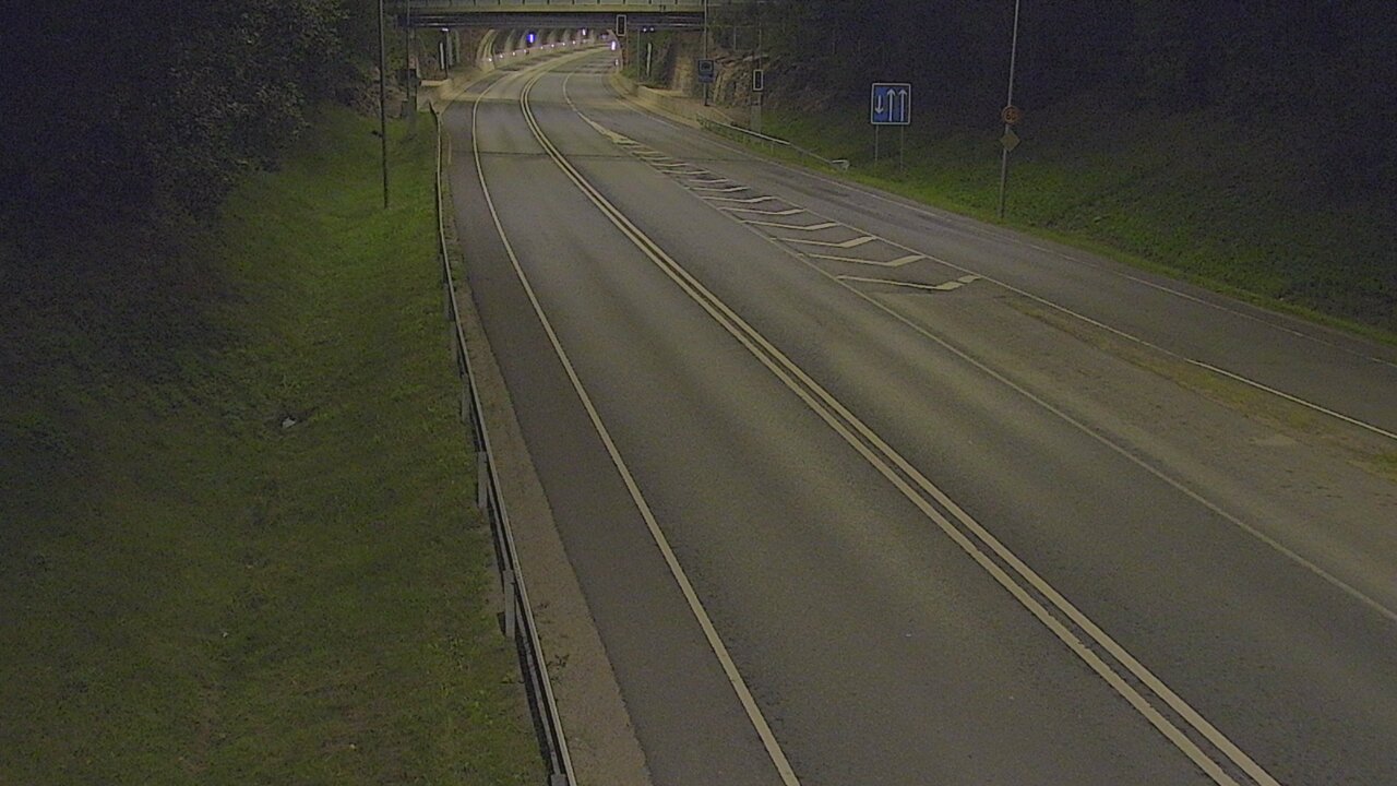 Kelikamerat Kuva Tie 102 Hiidenkallion tunneli, suuaukko etelä, Espoo, Uusimaa
