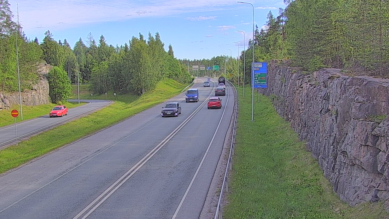 Kelikamerat Kuva Tie 102 Hiidenkallion tunneli, suuaukko etelä, Espoo, Uusimaa