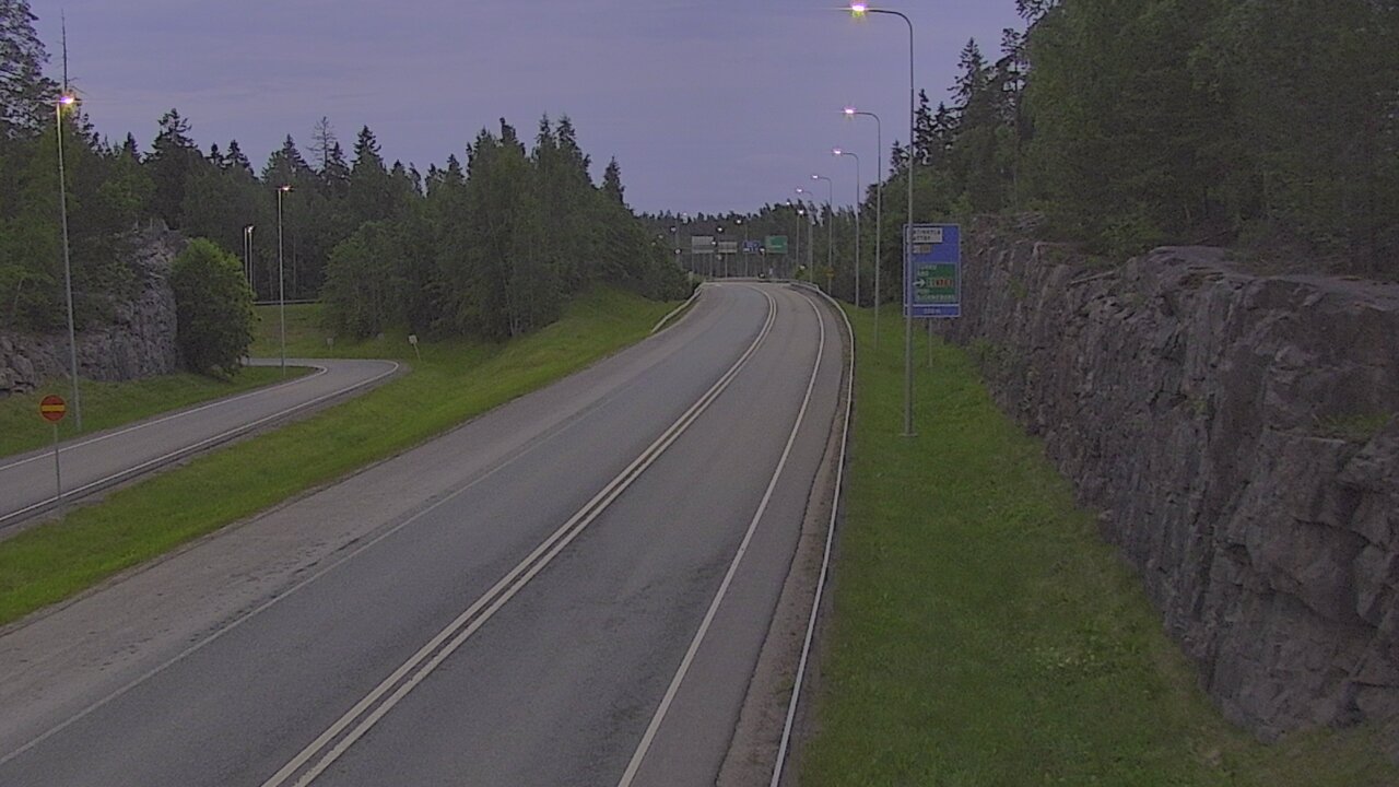 Kelikamerat Kuva Tie 102 Hiidenkallion tunneli, suuaukko etelä, Espoo, Uusimaa
