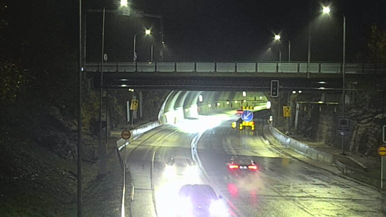 Kelikamerat Kuva Tie 102 Hiidenkallion tunneli, suuaukko etelä, Espoo, Uusimaa