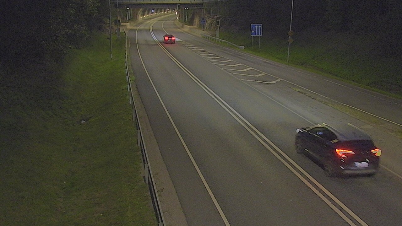 Kelikamerat Kuva Tie 102 Hiidenkallion tunneli, suuaukko etelä, Espoo, Uusimaa