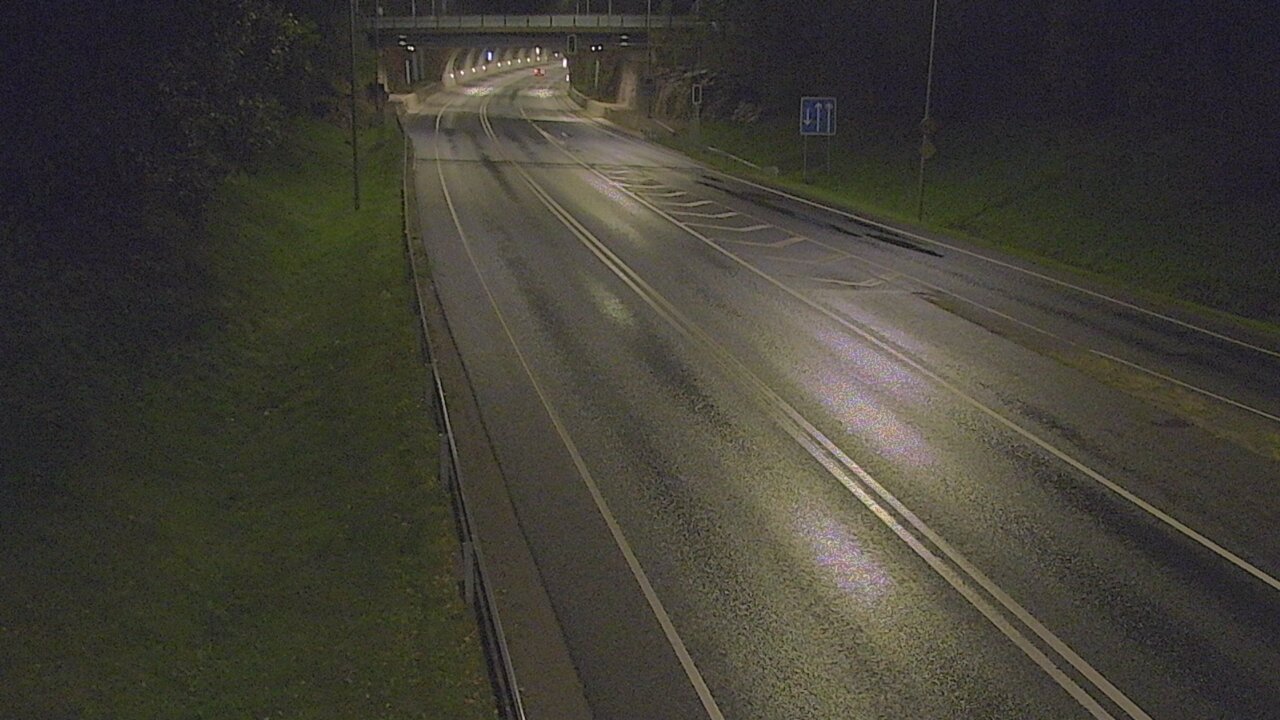 Kelikamerat Kuva Tie 102 Hiidenkallion tunneli, suuaukko etelä, Espoo, Uusimaa