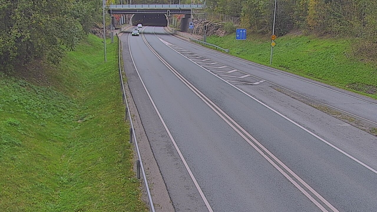 Kelikamerat Kuva Tie 102 Hiidenkallion tunneli, suuaukko etelä, Espoo, Uusimaa