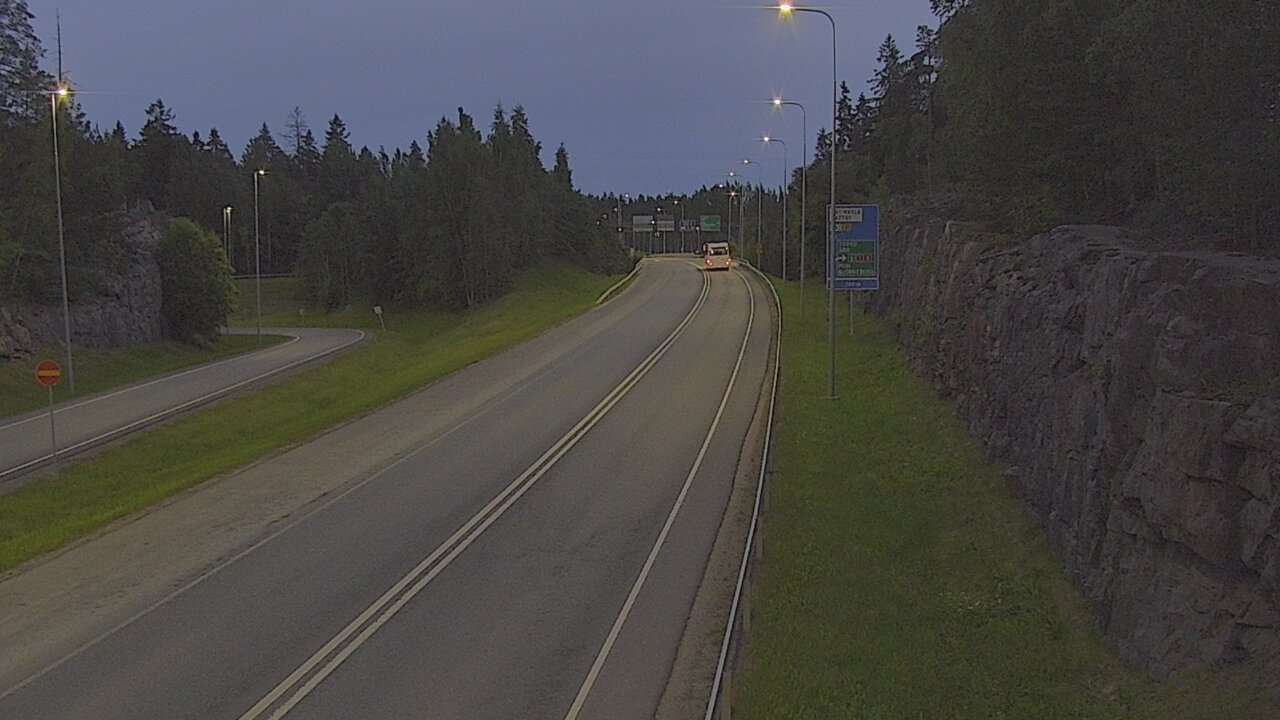 Kelikamerat Kuva Tie 102 Hiidenkallion tunneli, suuaukko etelä, Espoo, Uusimaa