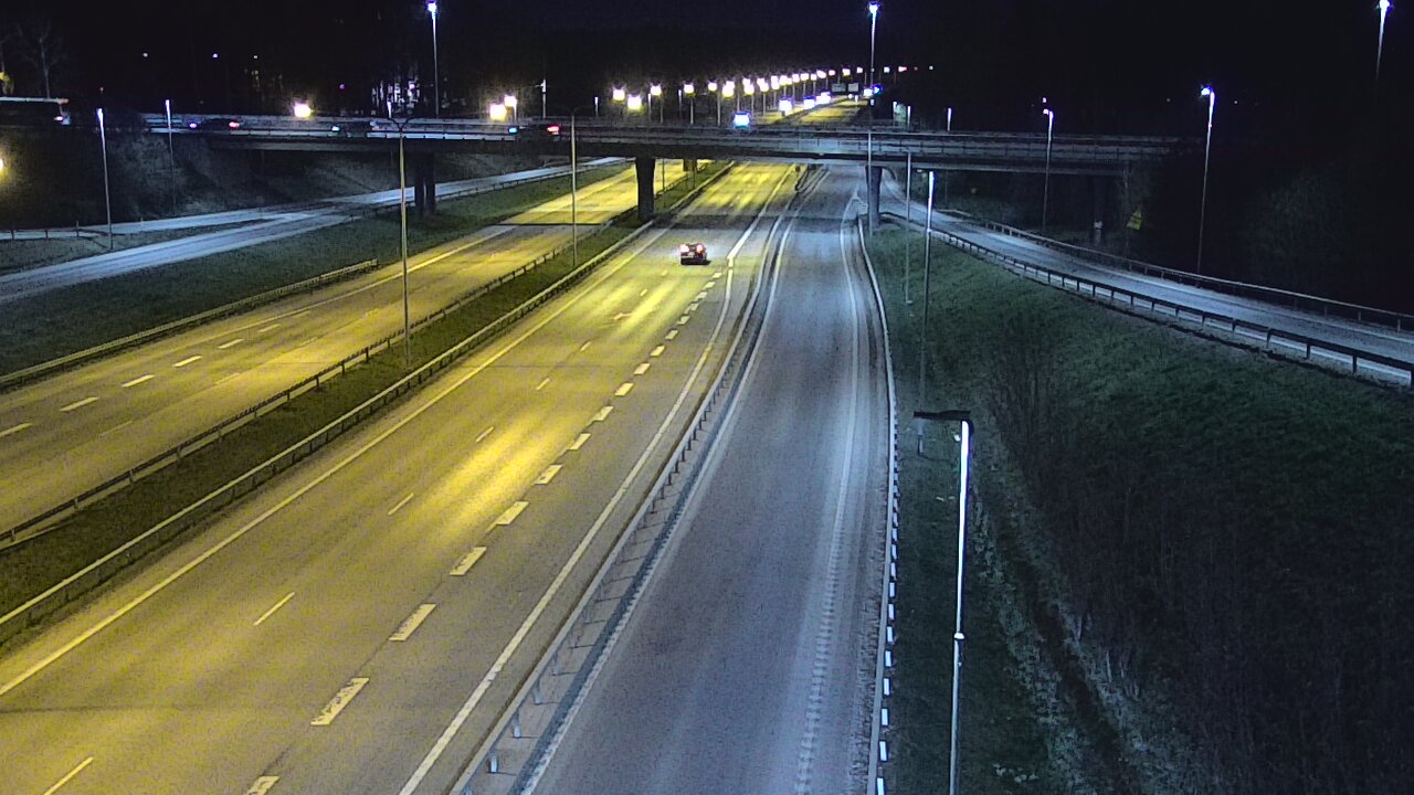 Weather Camera Image Väg 102 Esbo, Smedsby, Espoo, Uusimaa