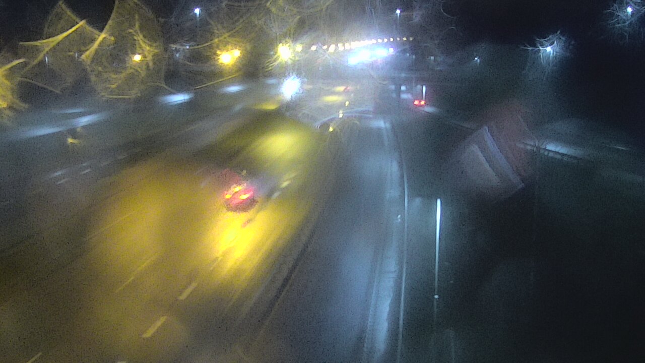 Weather Camera Image Road 102 Espoo, Sepänkylä, Espoo, Uusimaa