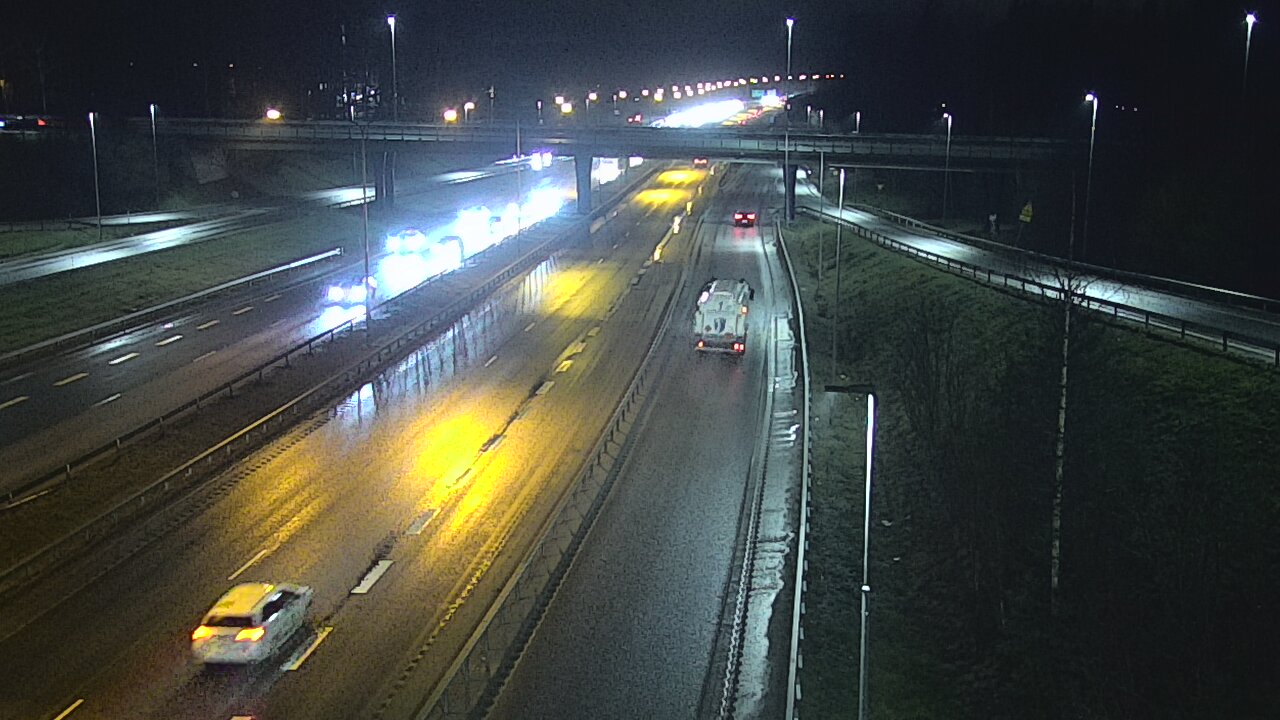 Weather Camera Image Road 102 Espoo, Sepänkylä, Espoo, Uusimaa
