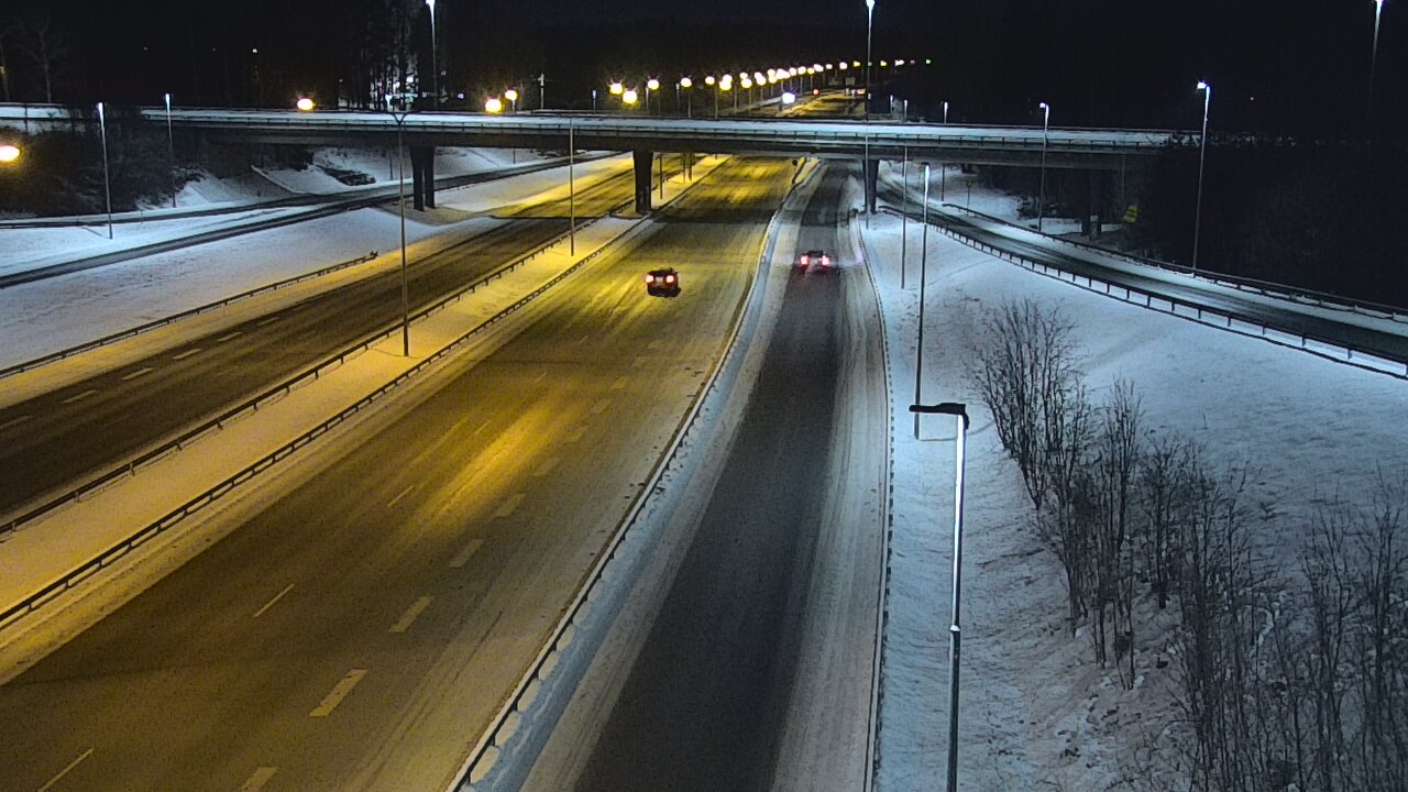 Weather Camera Image Väg 102 Esbo, Smedsby, Espoo, Uusimaa