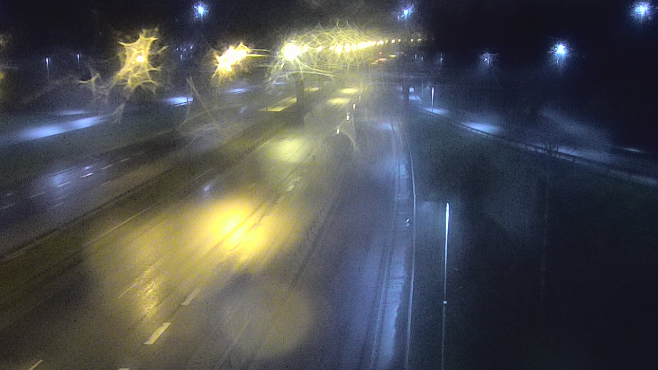 Weather Camera Image Road 102 Espoo, Sepänkylä, Espoo, Uusimaa