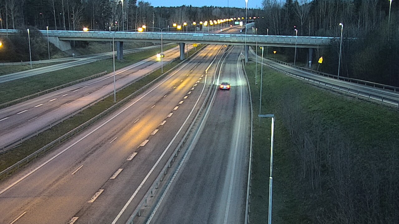 Kelikamerat Kuva Tie 102 Espoo, Sepänkylä, Espoo, Uusimaa